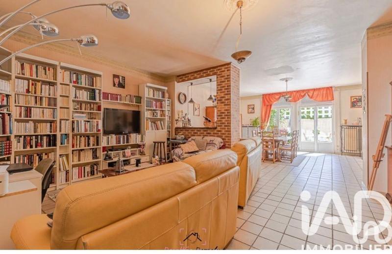 Appartement - 161 m² - 6 pièces