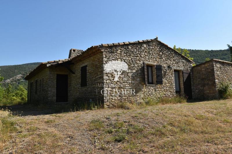 Propriété - 174 m² - 6 pièces