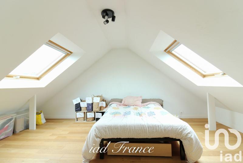 Maison - 200 m² - 7 pièces