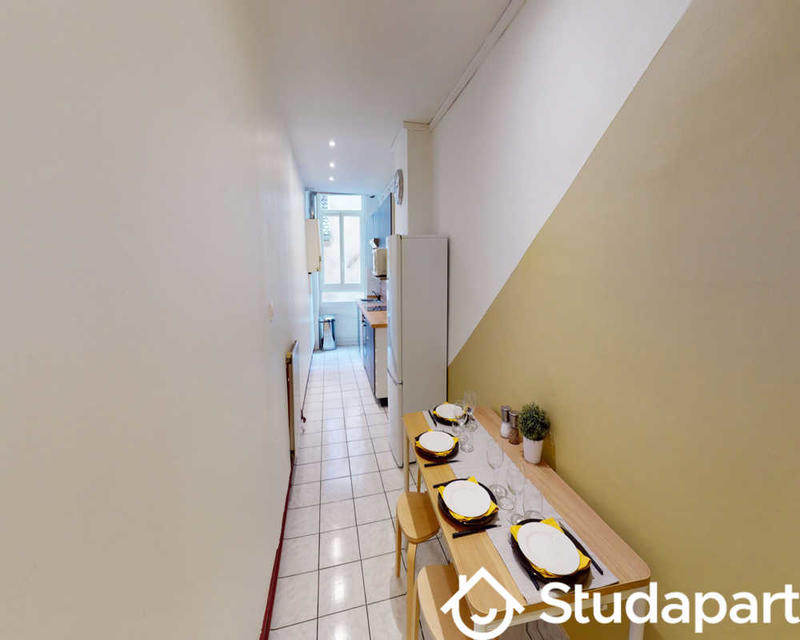 Chambre - 110 m² - 1 pièce