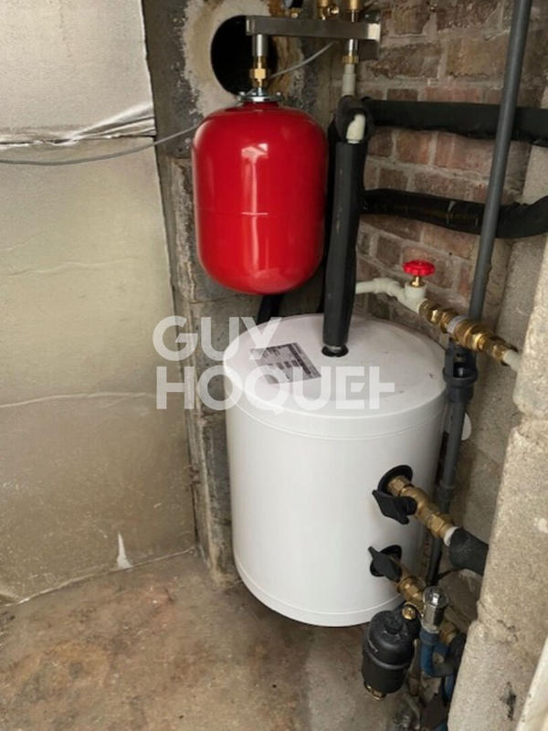 Maison - 95 m² - 5 pièces