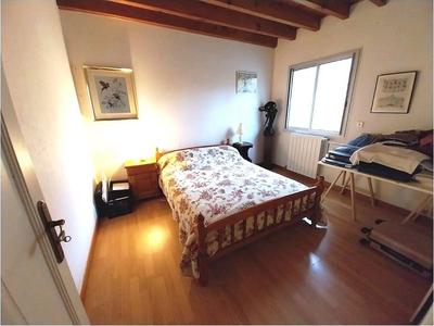 Maison traditionnelle - 150 m² - 6 pièces