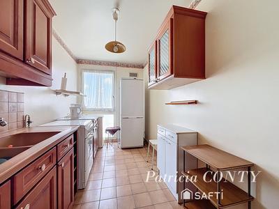 Appartement - 85 m² - 4 pièces