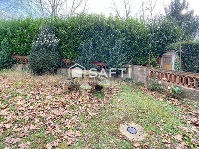 Maison - 115 m² - 10 pièces