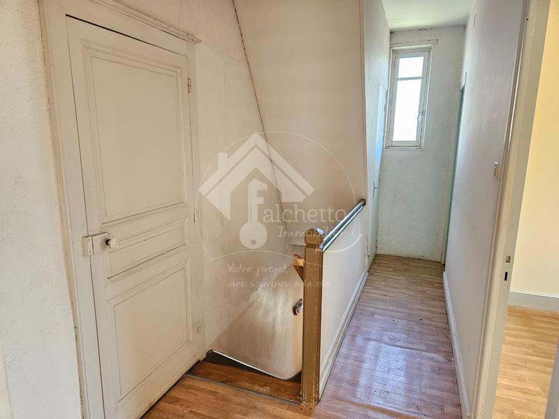 Maison de village - 130 m² - 6 pièces