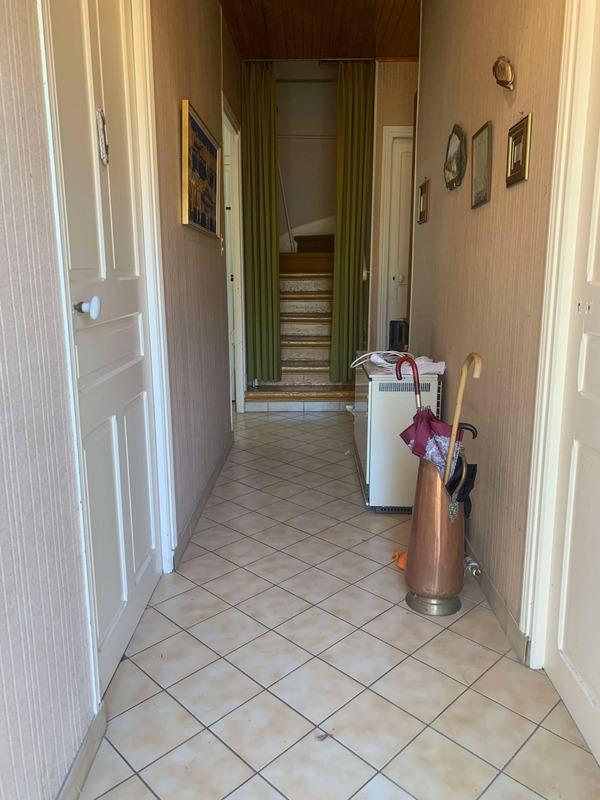 Maison - 181 m² - 7 pièces