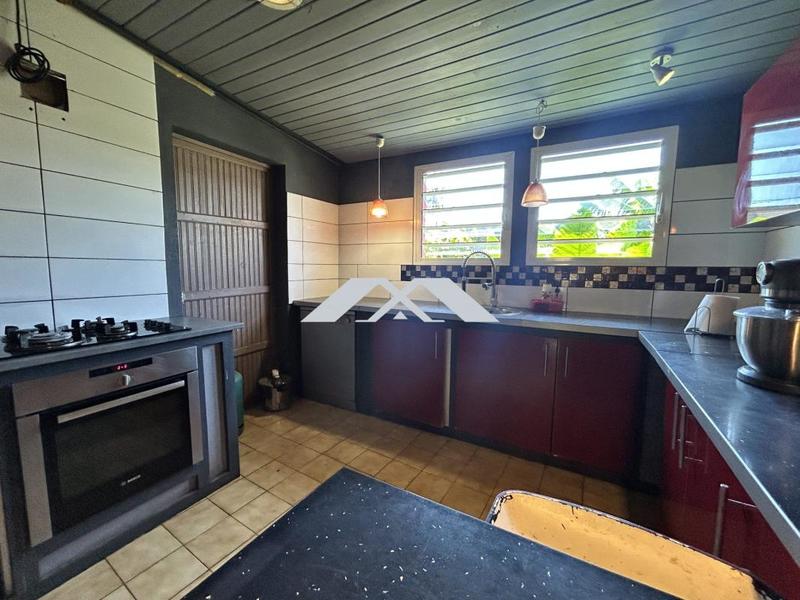 Maison - 127 m² - 6 pièces