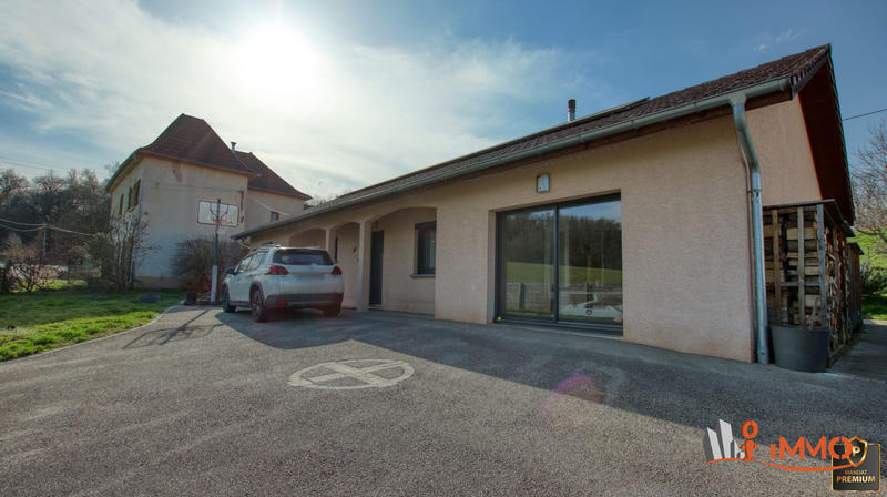 Villa - 131 m² - 6 pièces