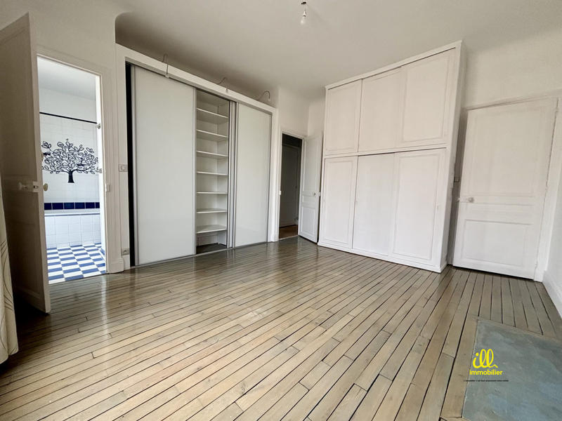 Appartement - 138 m² - 6 pièces