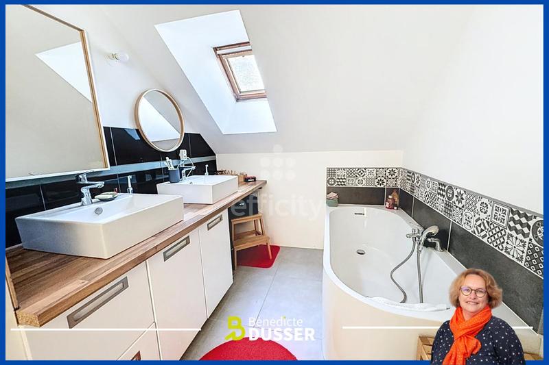 Maison - 150 m² - 6 pièces