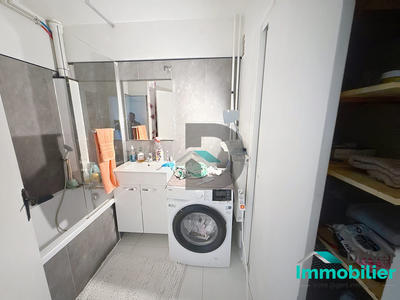 Appartement - 85 m² - 4 pièces