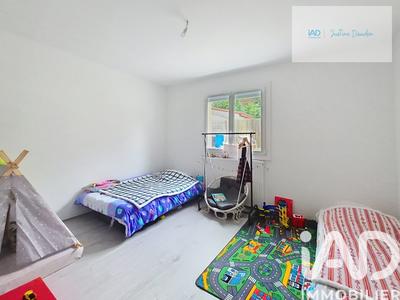 Maison - 120 m² - 7 pièces