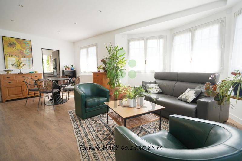 Maison - 179 m² - 5 pièces