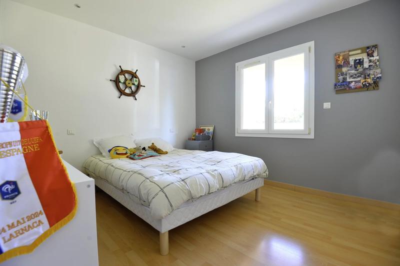 Maison - 159 m² - 6 pièces