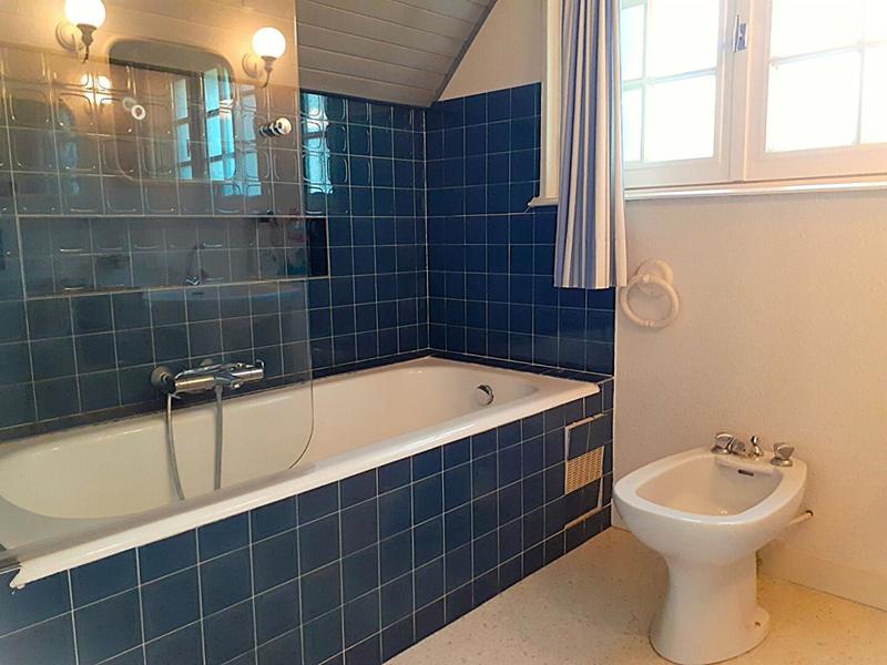 Maison - 165 m² - 9 pièces