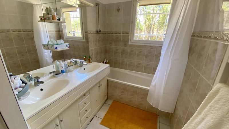 Maison - 85 m² - 5 pièces