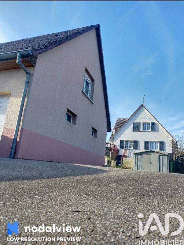 Maison - 147 m² - 5 pièces