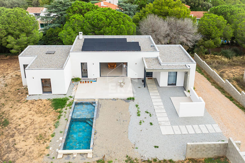 Villa - 140 m² - 5 pièces