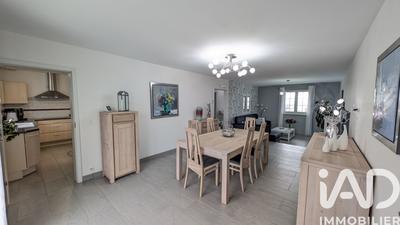 Maison - 113 m² - 5 pièces