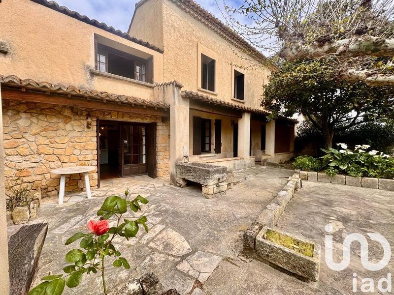 Maison - 185 m² - 5 pièces