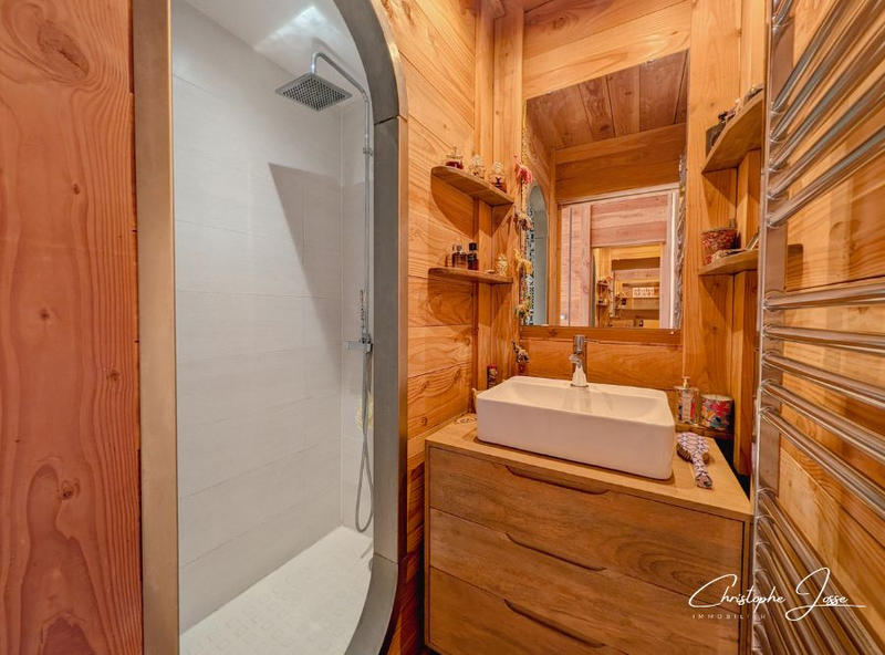 Villa - 231 m² - 5 pièces