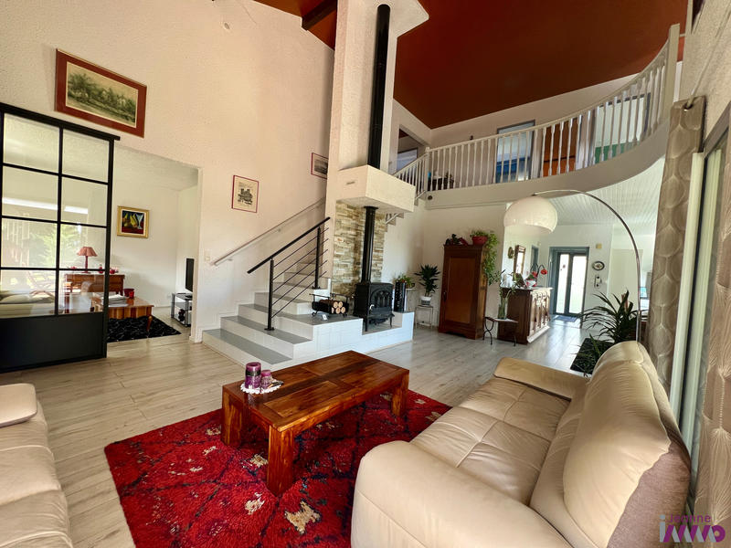 Maison - 150 m² - 7 pièces