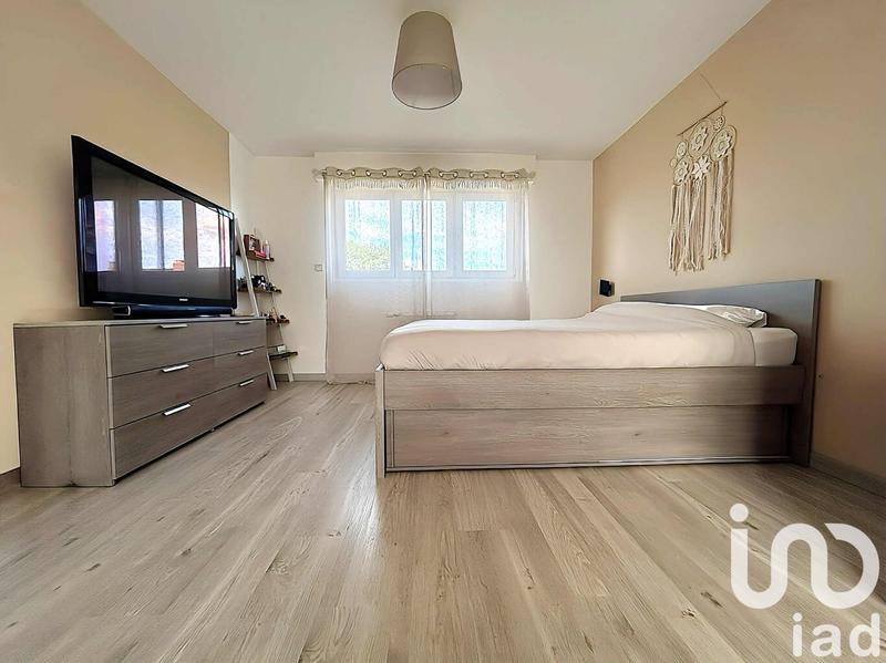 Maison - 86 m² - 5 pièces