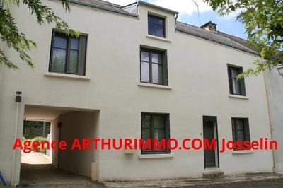 Maison - 107 m² - 4 pièces