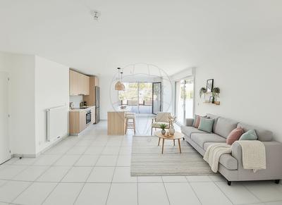 Appartement - 90 m² - 4 pièces