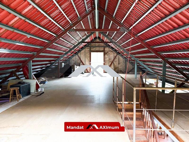 Maison - 400 m² - 10 pièces