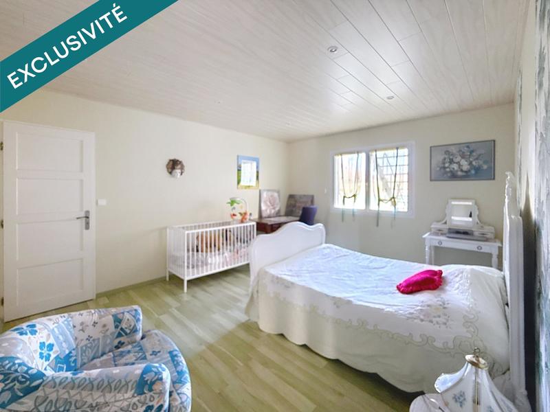 Maison - 440 m² - 10 pièces