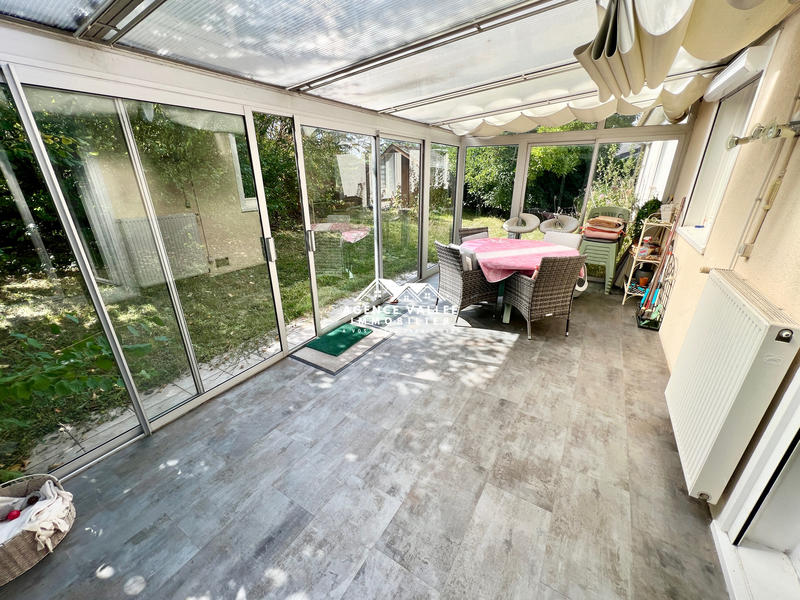 Maison - 137 m² - 8 pièces