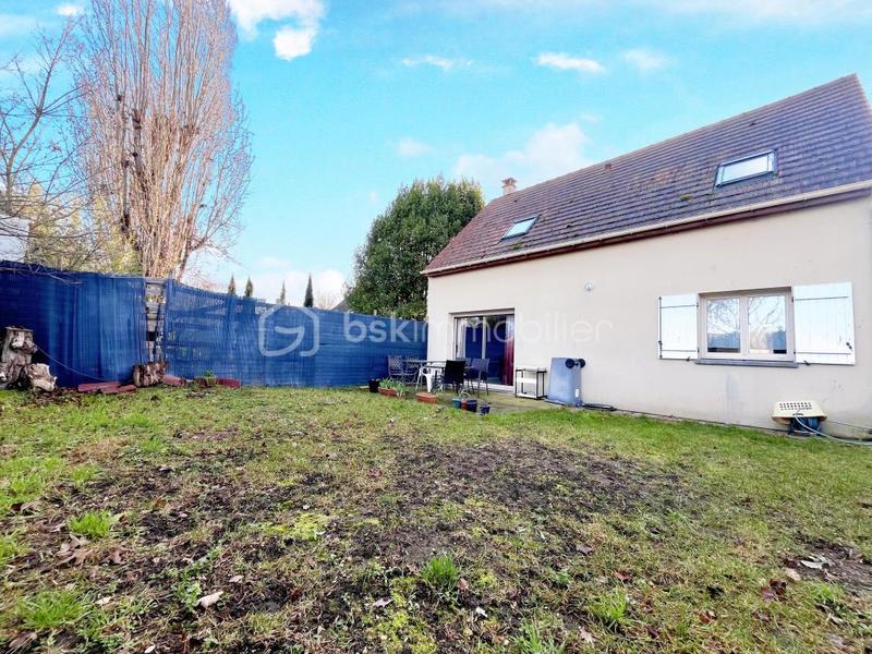 Maison - 87 m² - 5 pièces