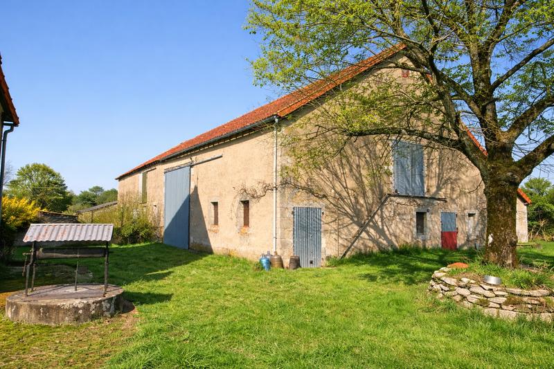 Maison - 165 m² - 9 pièces
