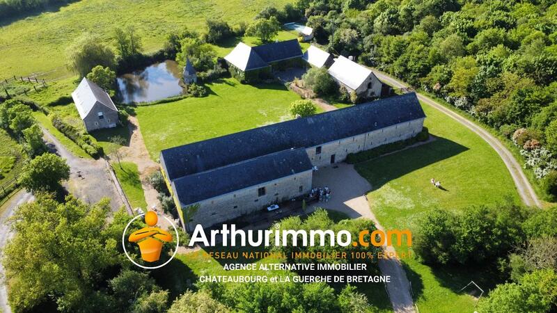 Maison - 979 m² - 26 pièces