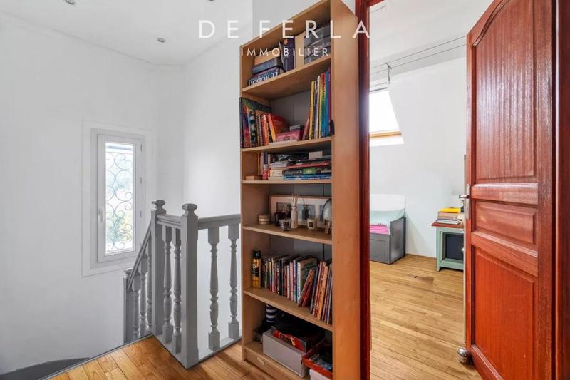 Maison - 130 m² - 6 pièces