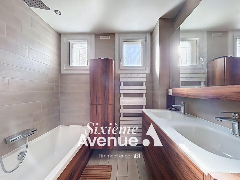 Appartement - 24 m² - 5 pièces