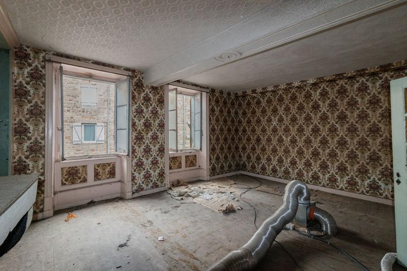 Maison de village - 200 m² - 11 pièces