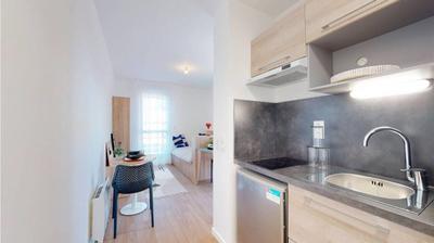 Studio - 17 m² - 1 pièce