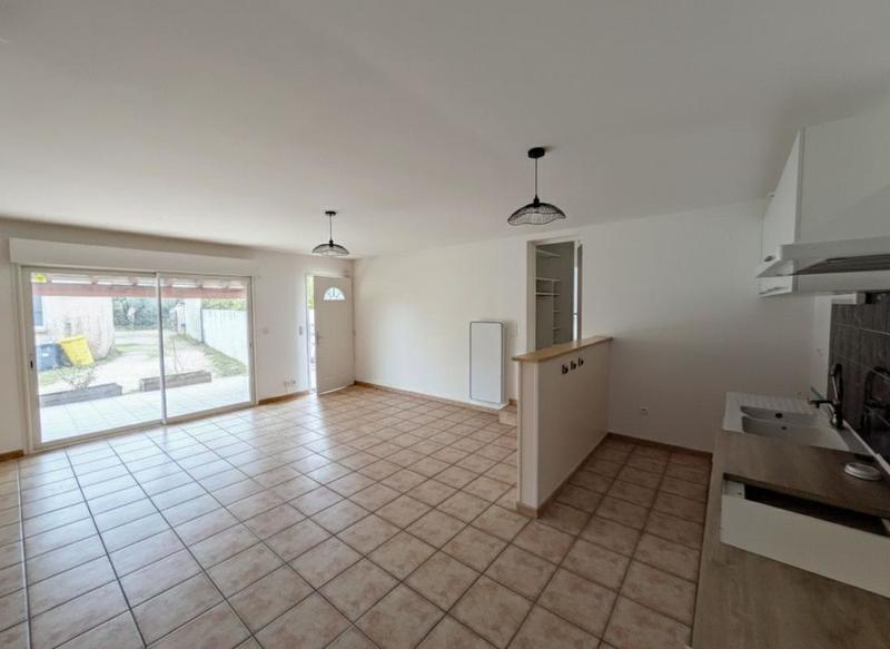 Maison - 75 m² - 4 pièces