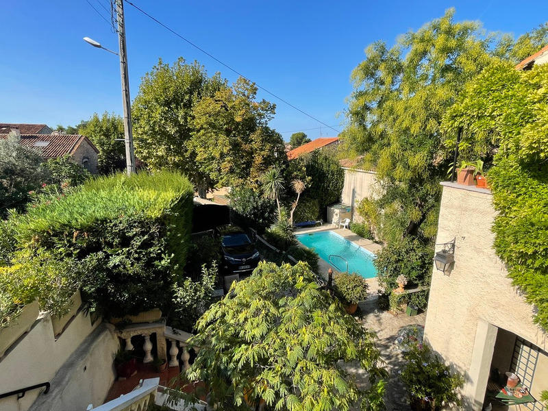 Maison - 205 m² - 7 pièces