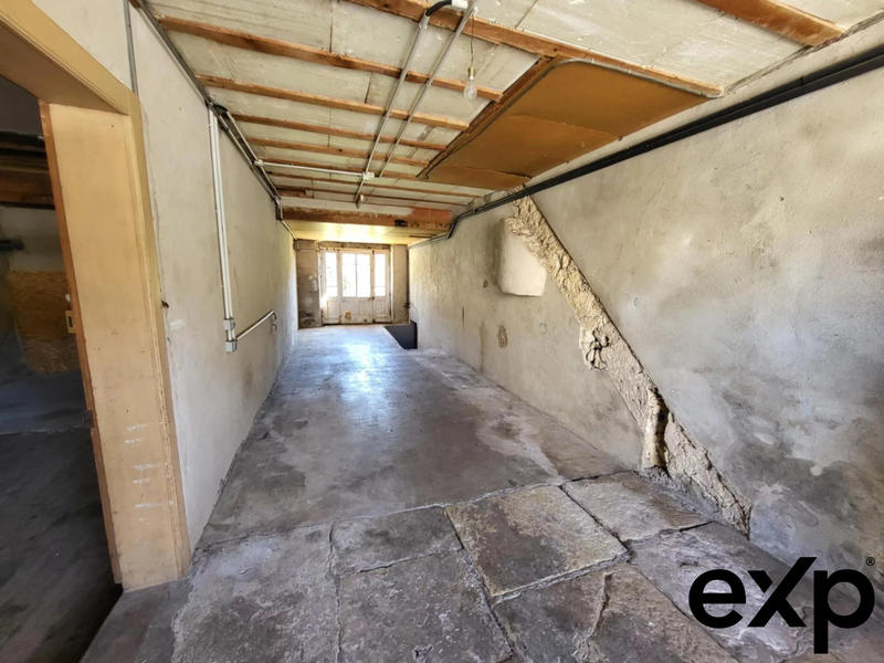 Maison traditionnelle - 150 m² - 6 pièces