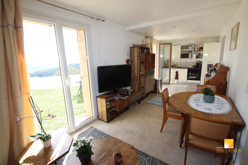 Villa - 265 m² - 8 pièces