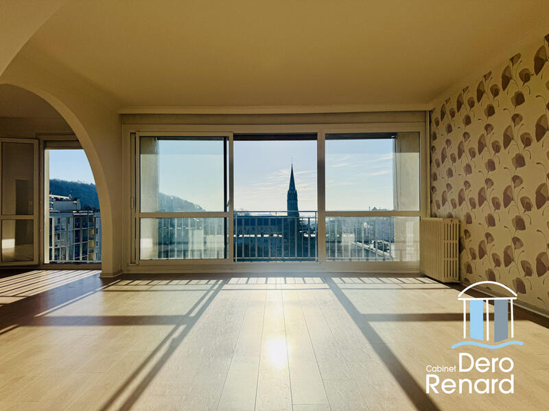 Appartement - 106 m² - 4 pièces