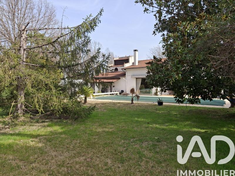 Maison - 165 m² - 5 pièces