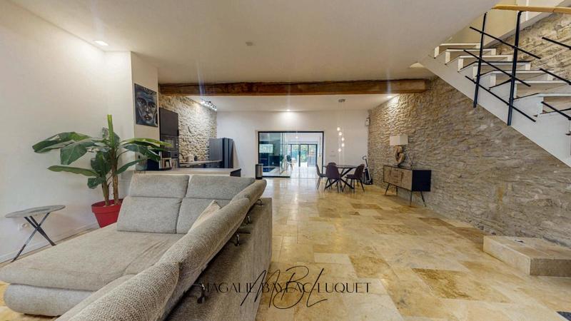 Maison - 164 m² - 5 pièces