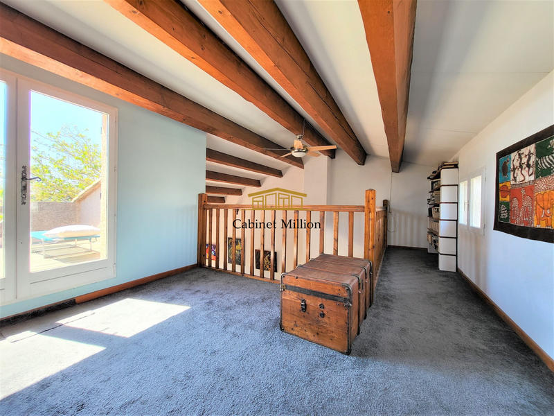 Maison - 177 m² - 7 pièces