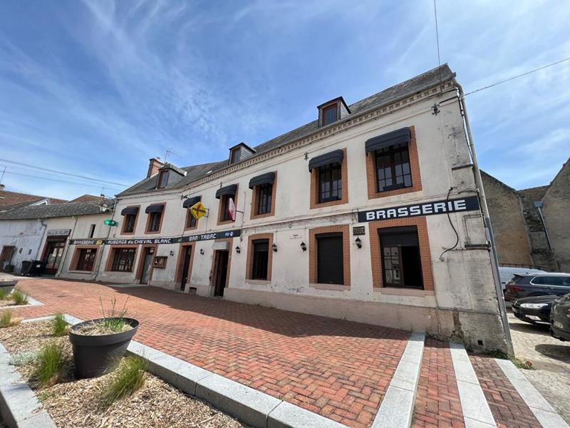 Immeuble - 307 m² - 5 pièces