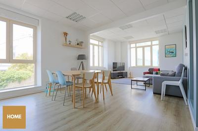 Appartement - 80 m² - 3 pièces