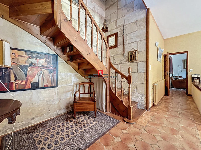 Maison - 193 m² - 6 pièces